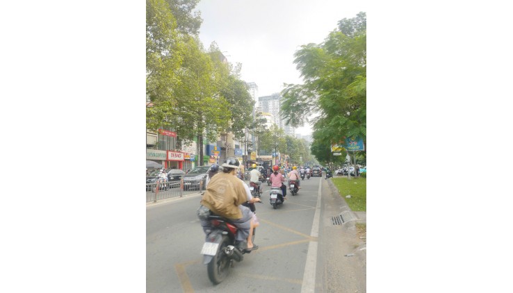 Ngộp Lý Thường kiệt -  HXH Kinh Doanh - 4 tầng BTCT - 4x17m